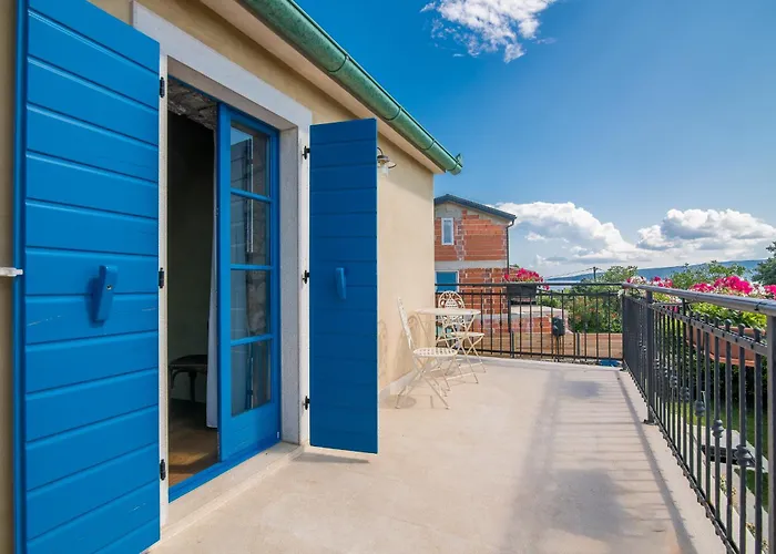 Pinia With Pool Вилла Пинезичи