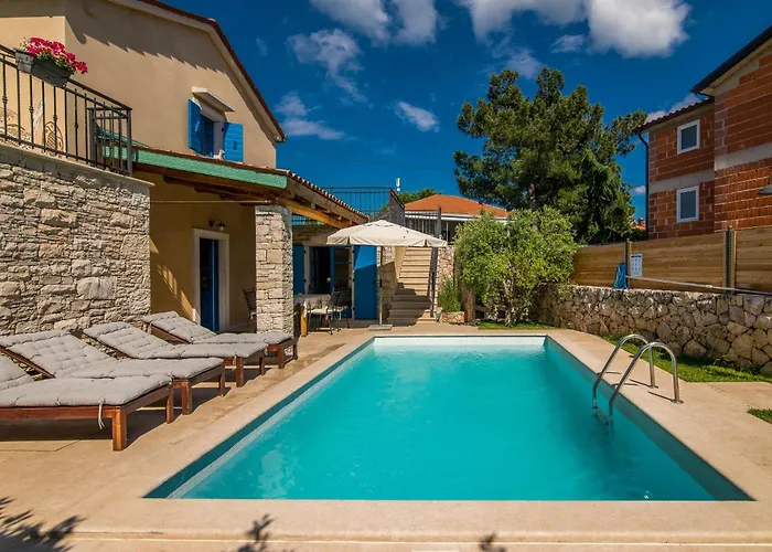 Pinia With Pool Villa Pinezići