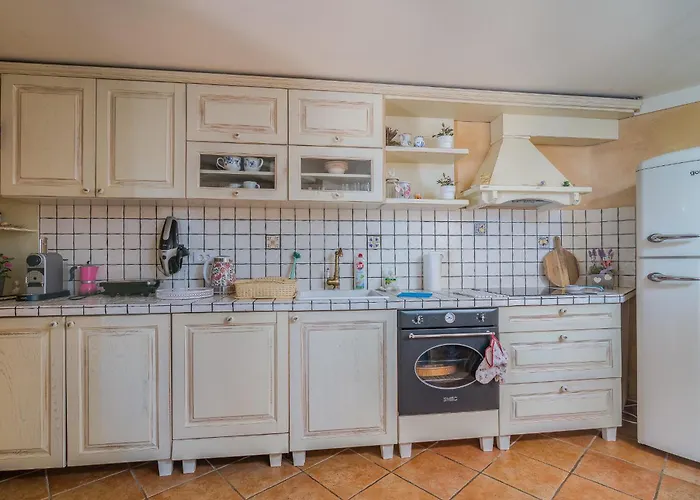 ヴィラ Pinia With Pool